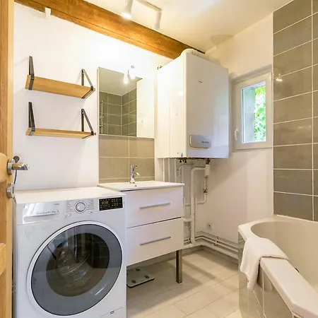 Appartement LE ROUSSEAU charme et authenticité- SRloc à Dijon Extérieur photo